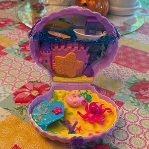 2019 Polly pocket seashell purse